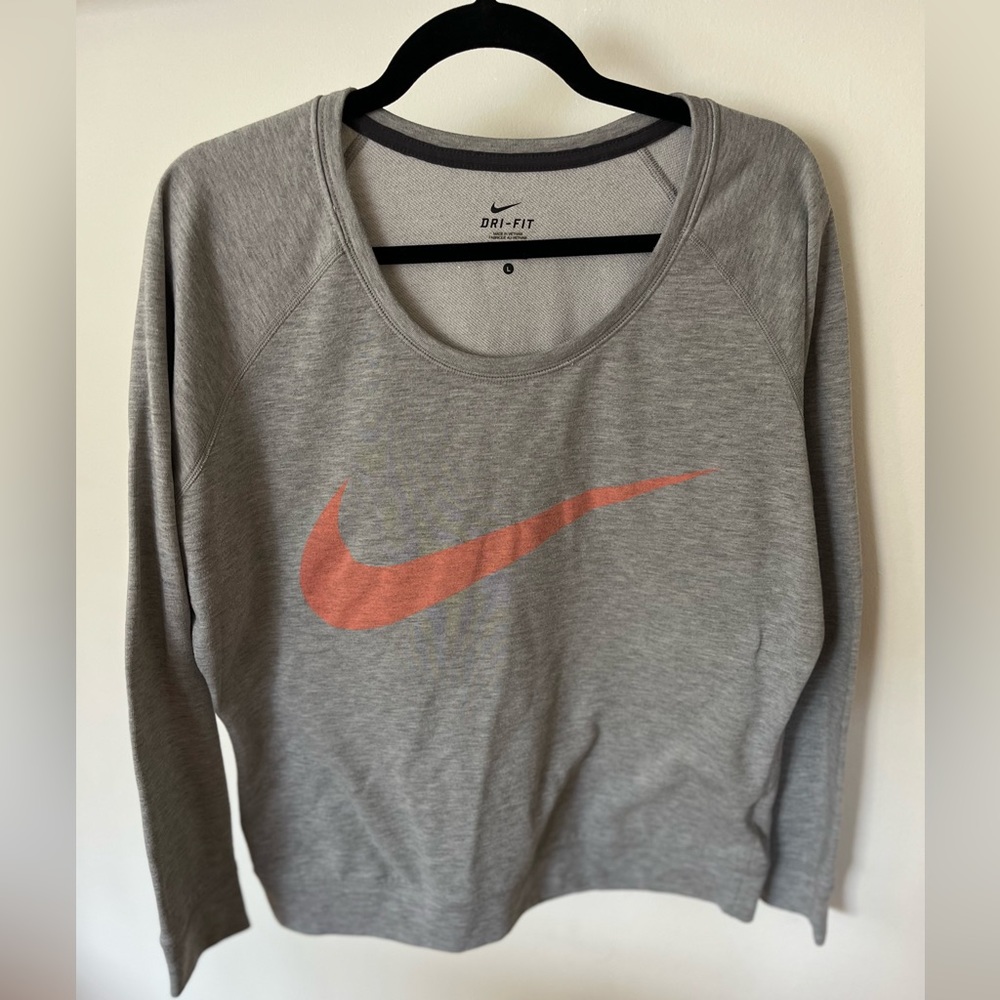 NIKE DRYFIT Sweatshirt
